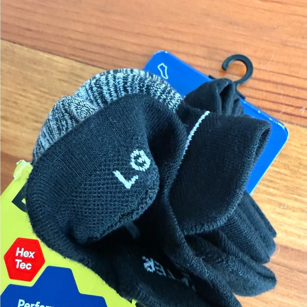 3 Pack Bombas No-Show Hex Tec Performance Socks - Lg - Picture 3 of 3
